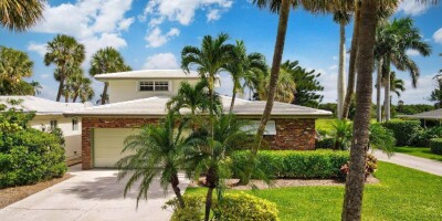 4 bedroom  Villa for sale in Lake Worth, Florida