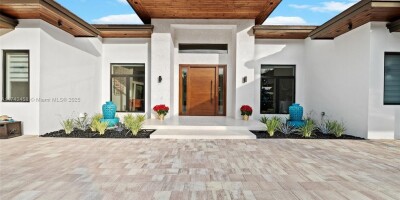 6 bedroom  Villa for sale in Miami, United States