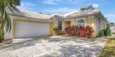 3 bedroom  Villa for sale in Palm Beach Gardens, Florida