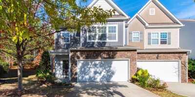 Townhouse for sale in Cary, United States