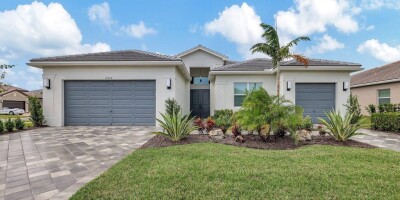 3 bedroom  Villa for sale in Port Saint Lucie, Florida
