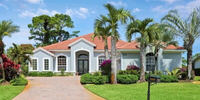 3 bedroom  Villa for sale in Port Saint Lucie, Florida