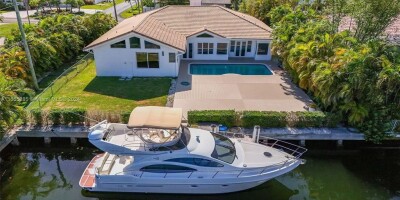 Villa for sale in Hallandale, United States