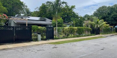 Villa for sale in Oakland Park, Florida