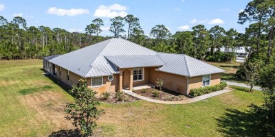 Villa for sale in Fort Pierce, United States