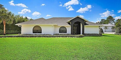 3 bedroom  Villa for sale in The Acreage, Florida
