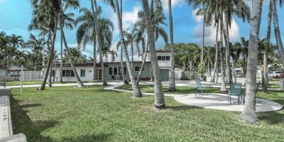 4 bedroom  Villa for sale in Hollywood, Florida