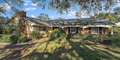 Villa for sale in Tequesta, Florida