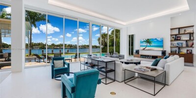 5 bedroom  Villa for sale in Miami Beach, Florida