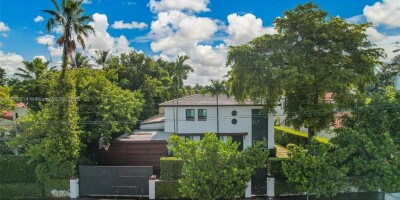 4 bedroom  Villa for sale in Miami Beach, Florida