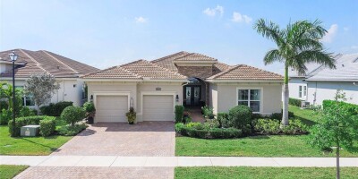 3 bedroom  Villa for sale in Port Saint Lucie, Florida