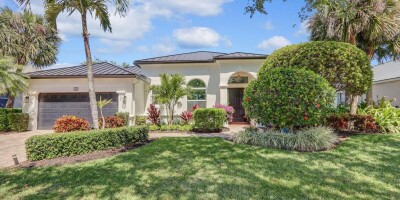 Villa for sale in Tequesta, Florida