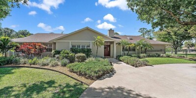 Villa for sale in The Acreage, United States