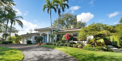 4 bedroom  Villa for sale in Coral Gables, Florida
