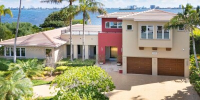 Villa for sale in Miami Shores, United States