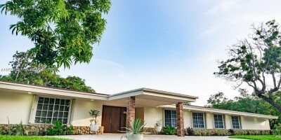 Villa for sale in Miami, Florida