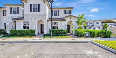 3 bedroom  Townhouse for sale in North Miami, Florida