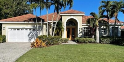 3 bedroom  Villa for sale in Port Saint Lucie, Florida