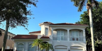 5 bedroom  Villa for sale in Doral, Florida