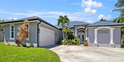 4 bedroom  Villa for sale in Fort Pierce, Florida