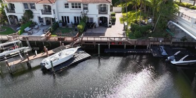 Townhouse for sale in Hollywood, Florida