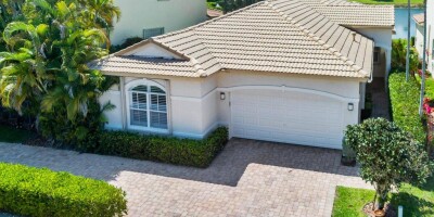 Villa for sale in Palm Beach Gardens, Florida