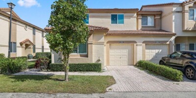 Townhouse for sale in Boca Raton, Florida