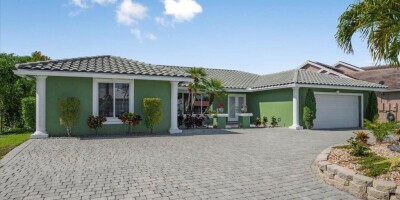 Villa for sale in Coral Springs, United States