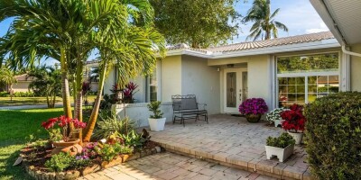 3 bedroom  Villa for sale in Coral Springs, Florida