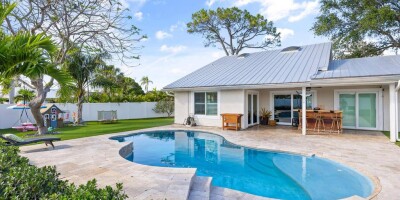 Villa for sale in Tequesta, United States
