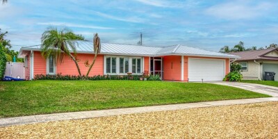 3 bedroom  Villa for sale in Tequesta, United States