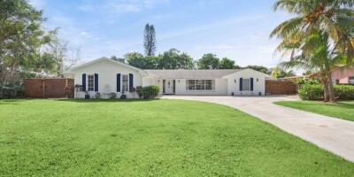 Villa for sale in Tequesta, Florida