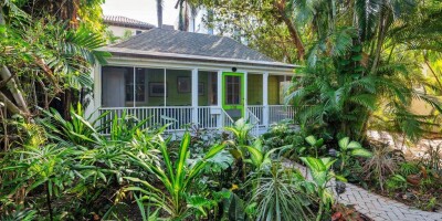 2 bedroom  Villa for sale in Palm Beach, Florida