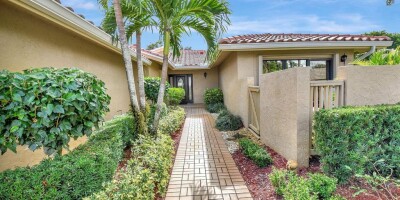 3 bedroom  Villa for sale in Boynton Beach, Florida