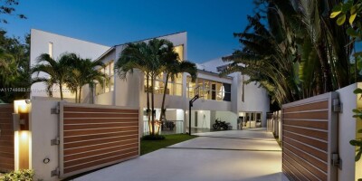 5 bedroom  Villa for sale in Coral Gables, Florida