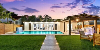Villa for sale in Miami Beach, Florida