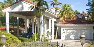 Villa for sale in Miami, Florida