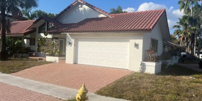 6 bedroom  Villa for sale in Plantation, United States