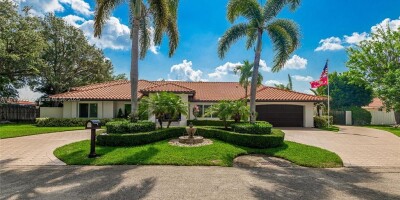 Villa for sale in Miami, United States