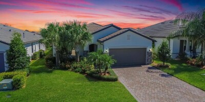 4 bedroom  Villa for sale in Port Saint Lucie, Florida