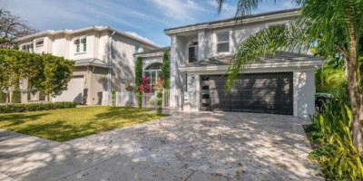 Photo of 3 bedroom Villa for sale in Fort Lauderdale, Florida-medium-0
